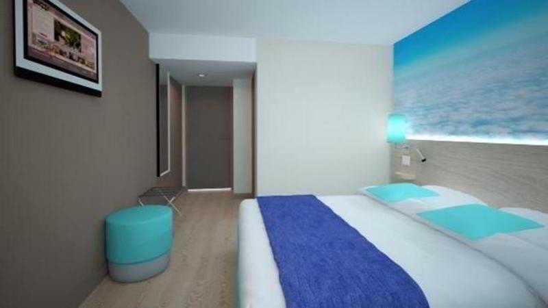 Hotel The Originals City, Le Garden, Tours Sud 3*